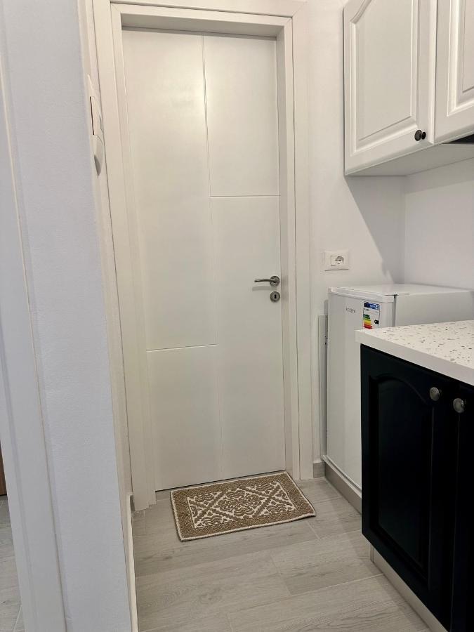 Duka Apartments Sarande Bagian luar foto