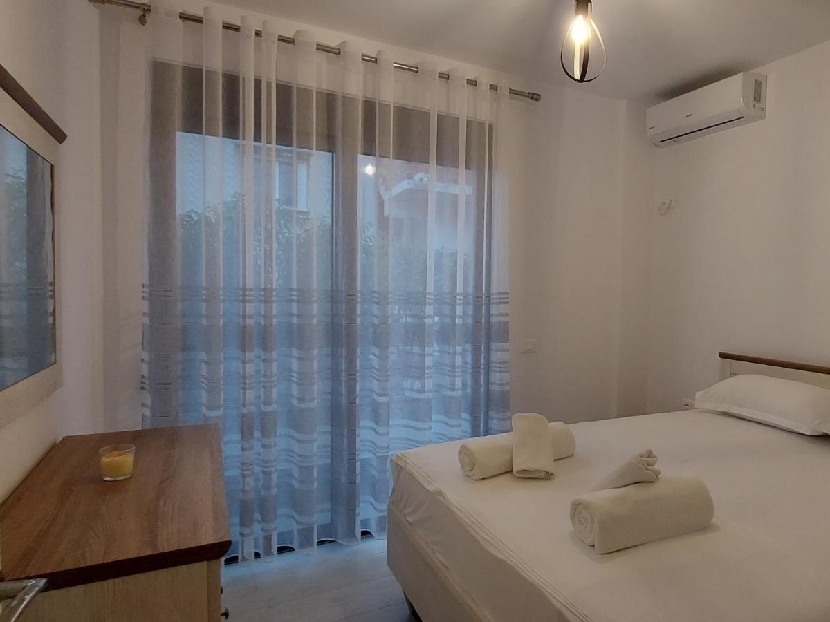 Duka Apartments Sarande Bagian luar foto